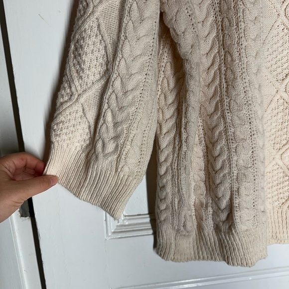 Ivory Cable Knit Sweater - Picture 4 of 5